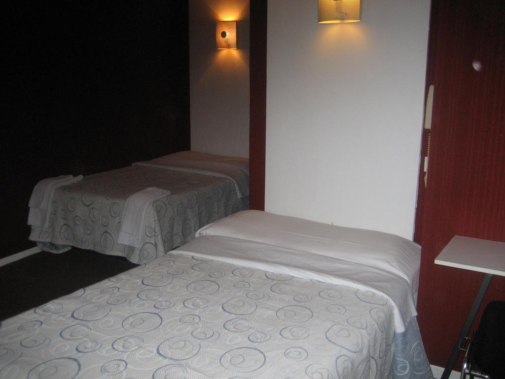 Hotel Meteore Paryż Zewnętrze zdjęcie